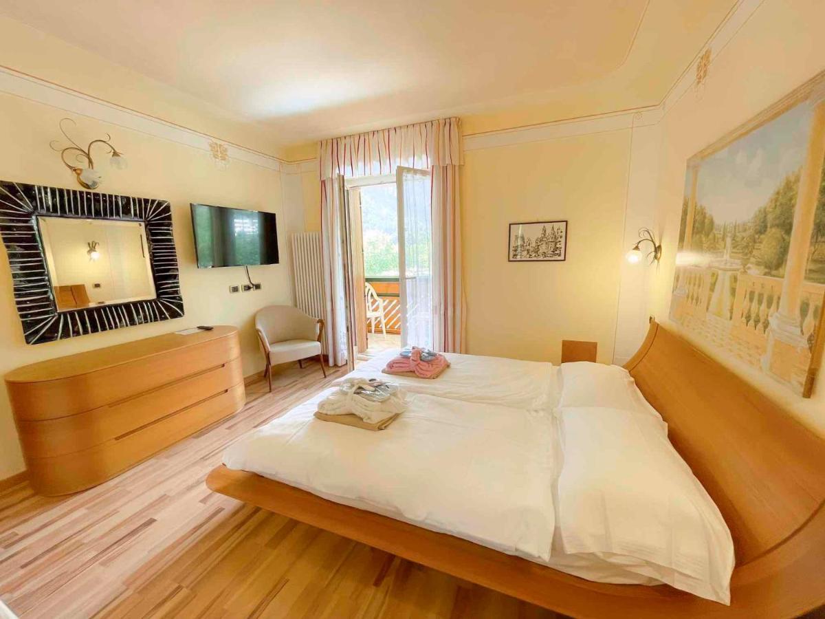 מולבנו Alledolomiti Boutique Lake Hotel - Adults Friendly מראה חיצוני תמונה