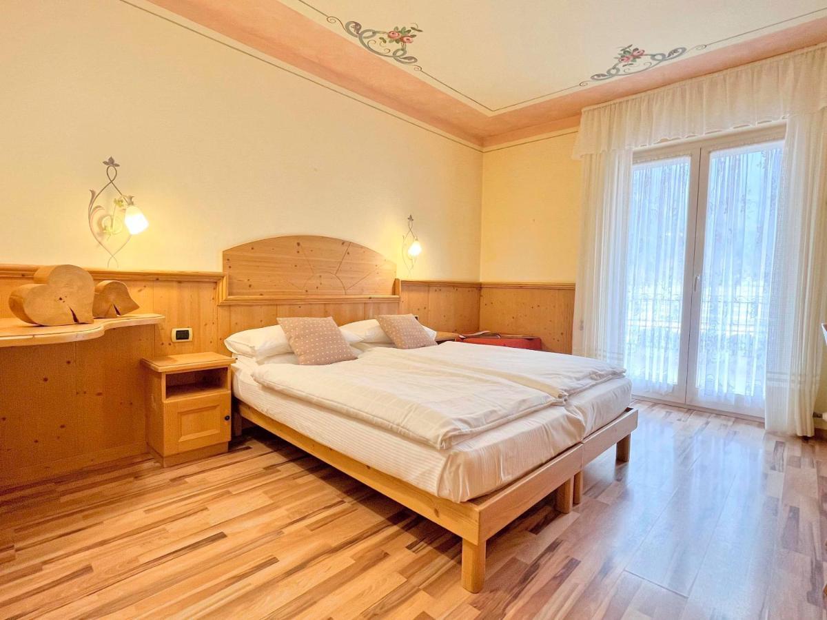 מולבנו Alledolomiti Boutique Lake Hotel - Adults Friendly מראה חיצוני תמונה