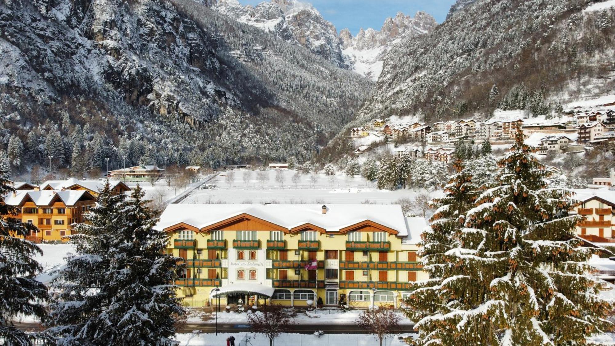 מולבנו Alledolomiti Boutique Lake Hotel - Adults Friendly מראה חיצוני תמונה